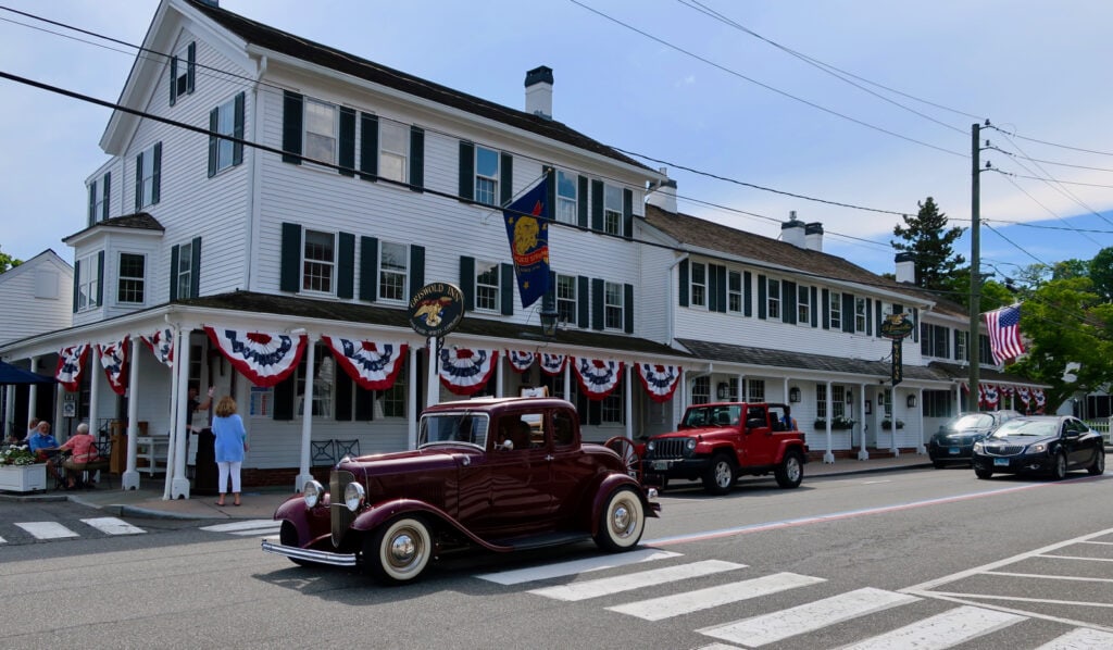 Griswold Inn Essex CT