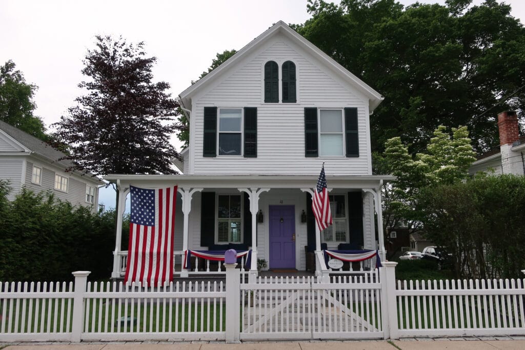 Picket Fence home Essex CT