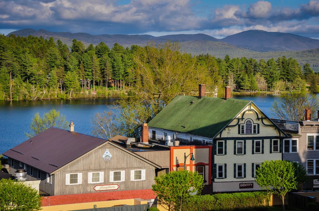 Houses on Mirror Lake in Lake Placid, New York #VisitAdks #Adirondacks @GetawayMavens