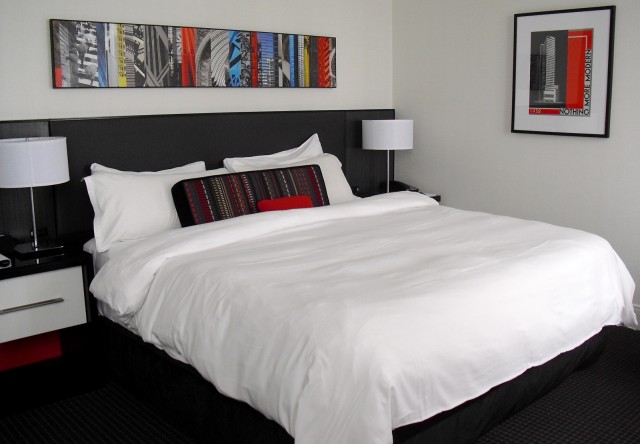 Updated modern design, clean lines in historic Lowes Hotel, Philadelphia PA. #visitphilly #PATravelHappy @GetawayMavens