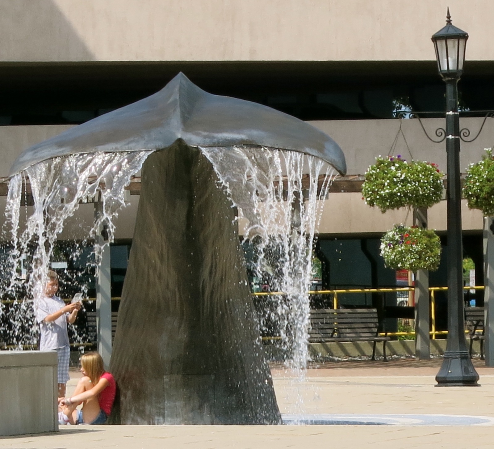 New London and Niantic CT