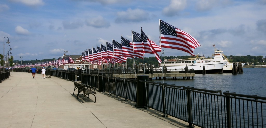 Ferries take off from this Thames River park in New London CT