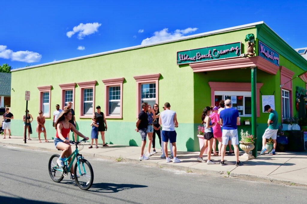 Walnut Beach Creamery Milford CT