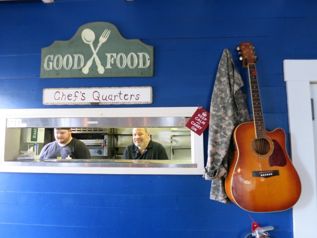 Musical Chef Mo at Mallards on the Wharf, Onancock VA