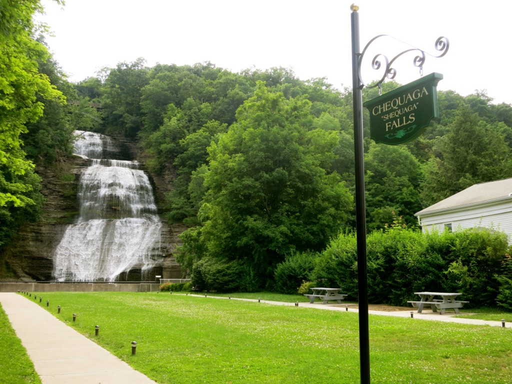 NY Waterfall pictures