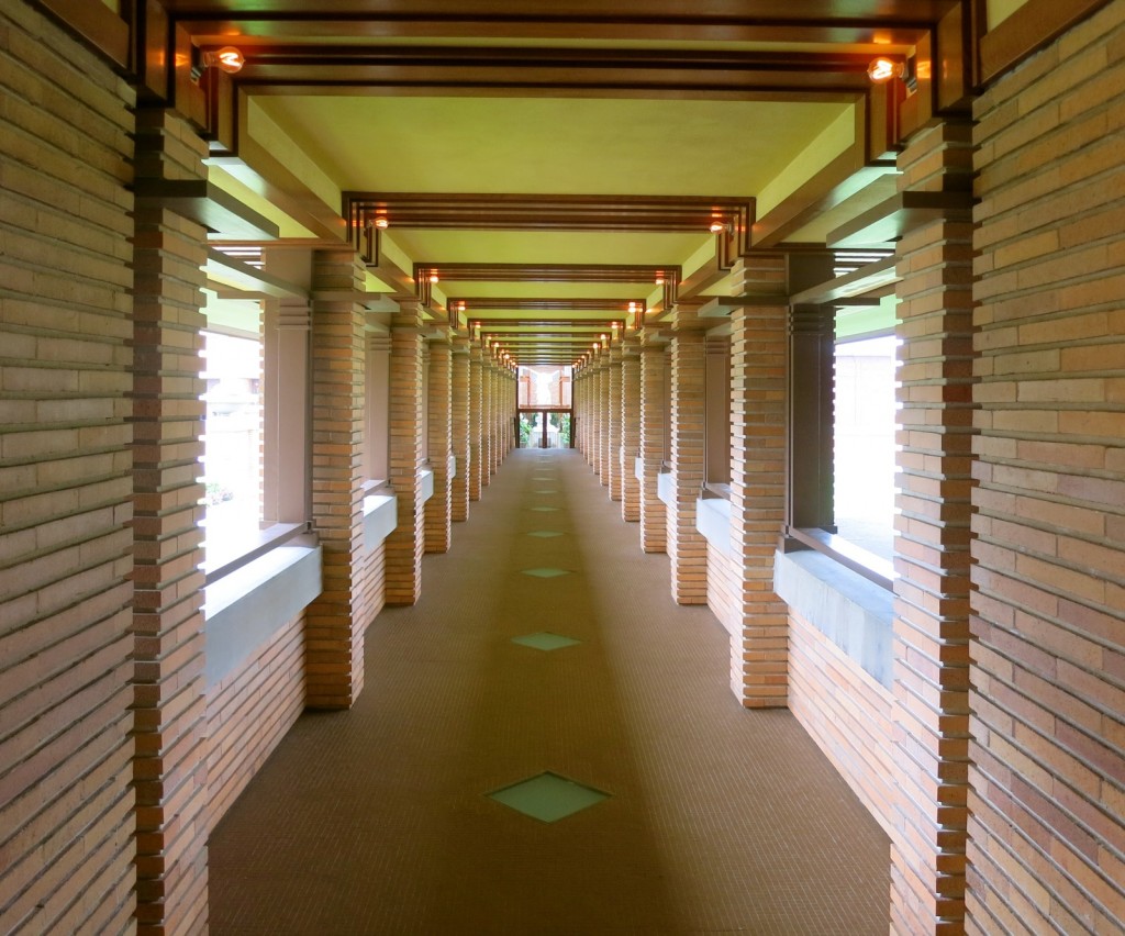 Pergola at Frank Lloyd Wright Darwin Martin Complex