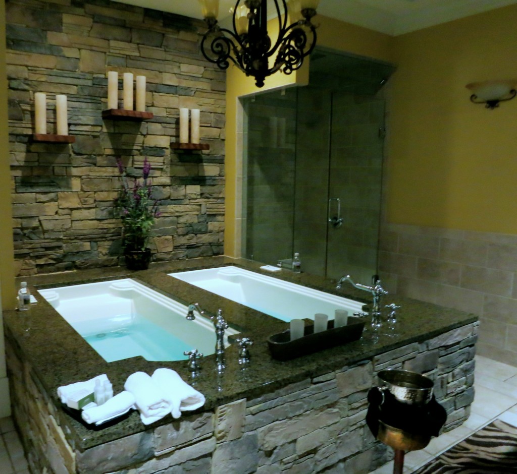 Couples Spa Room, The Martha Hotel