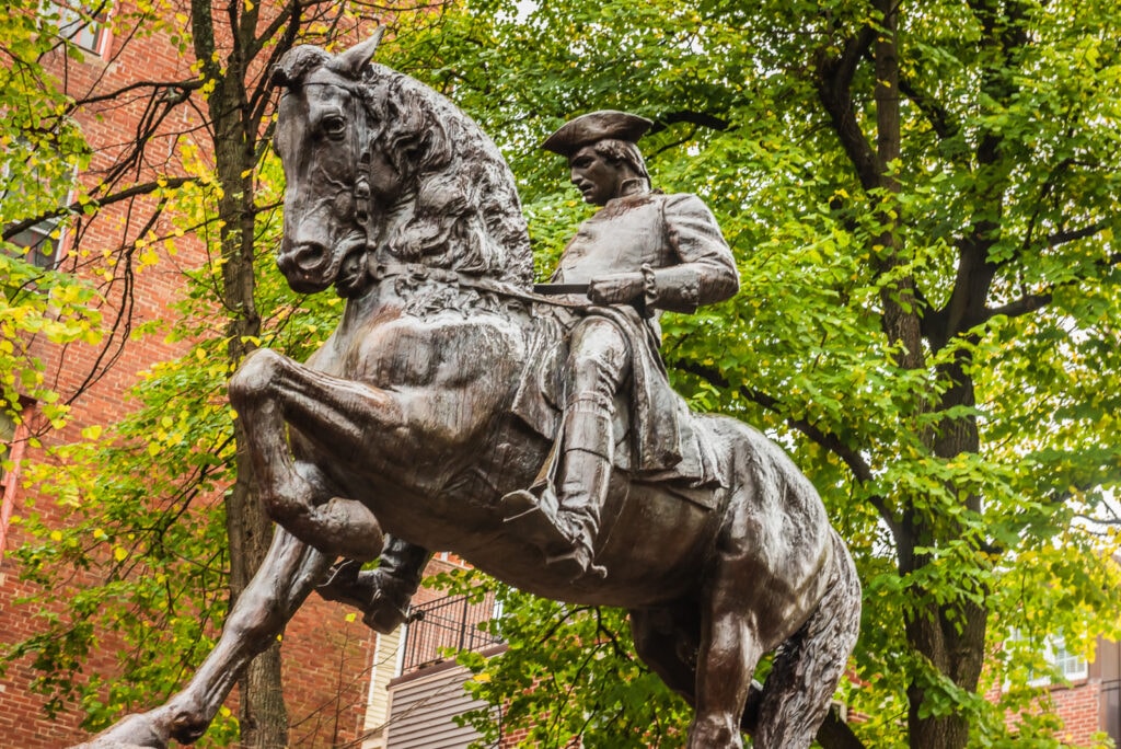 Paul Revere statue at Paul Revere Mall.