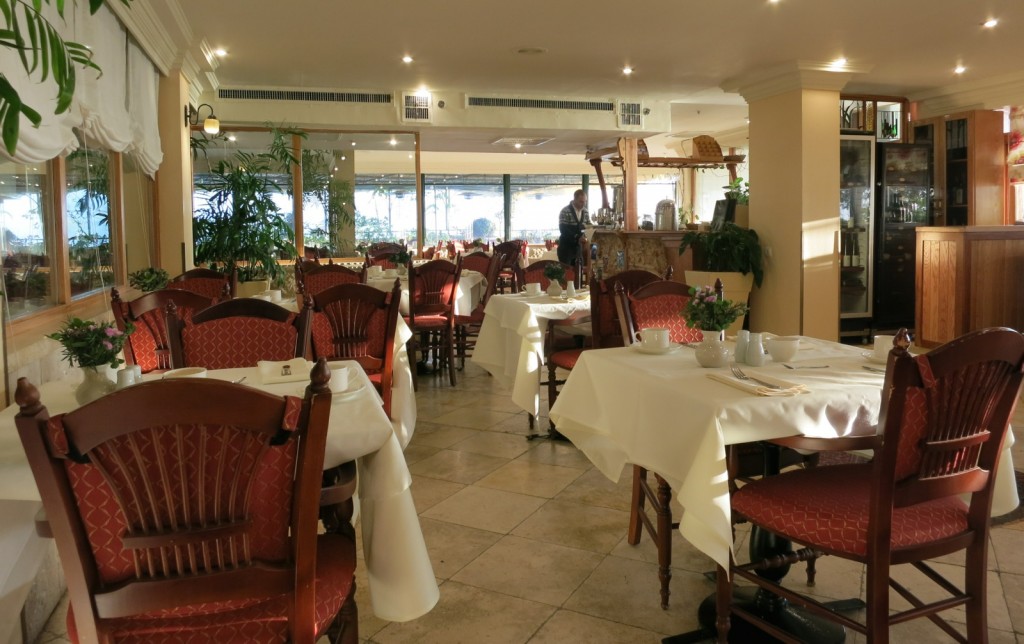 Vegitarian Dining Room