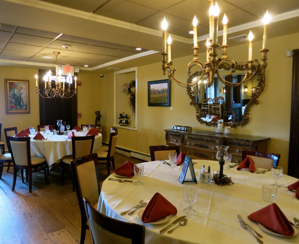 Plumsteadville Inn Fine Dining Room, PA