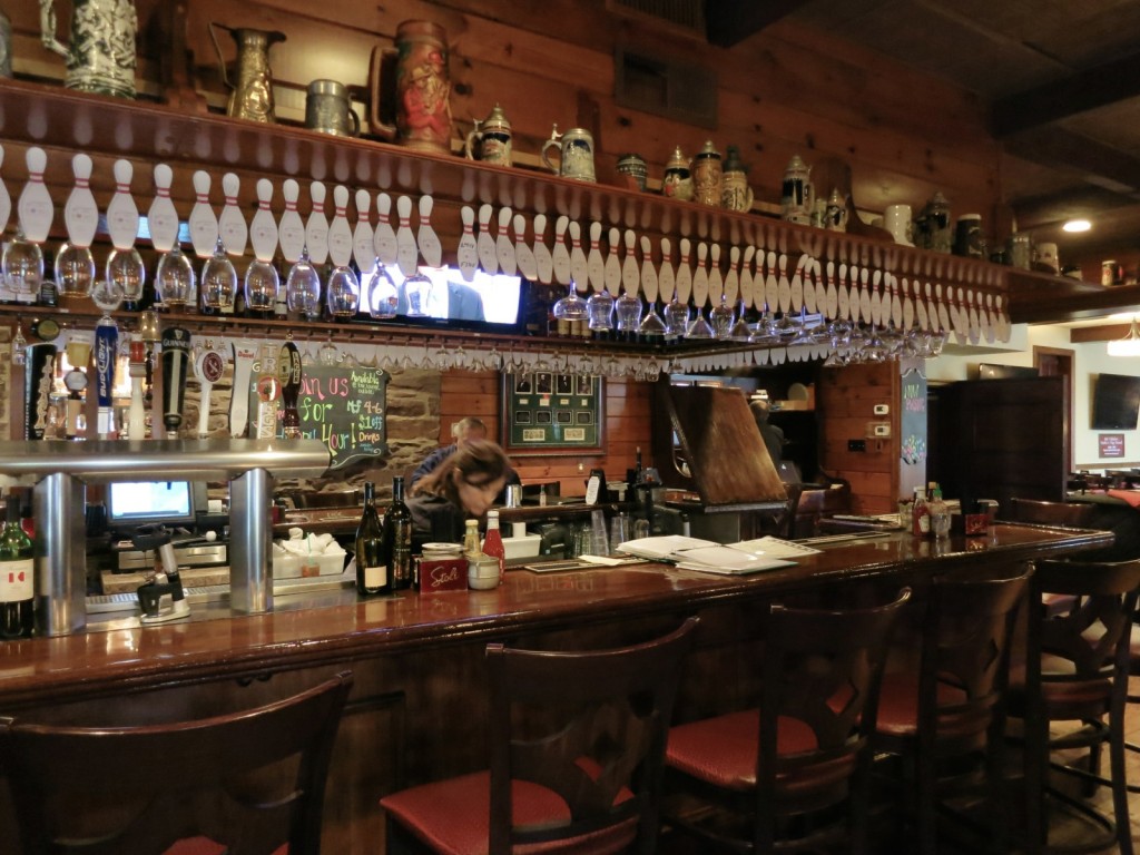 Plumsteadville Inn Bar