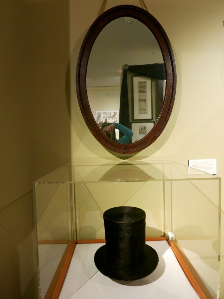 Lincoln Tophat and Mirror, Hildene
