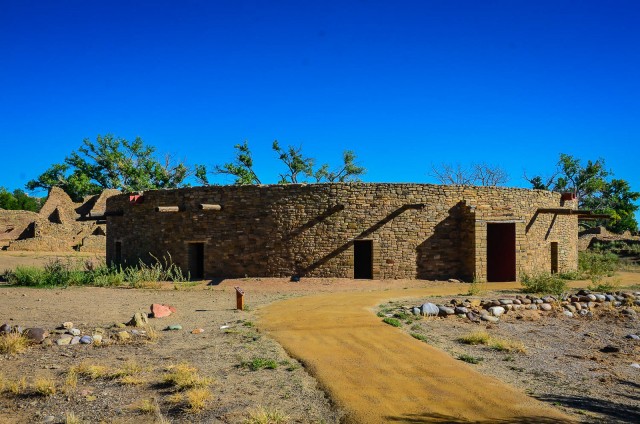Tour the reconstructed Great Kiva--the third largest ever excavated--and explore 400 masonry rooms of the 900-year-old Pueblo Great House at Aztec Ruins National Monument in Aztec, New Mexico.