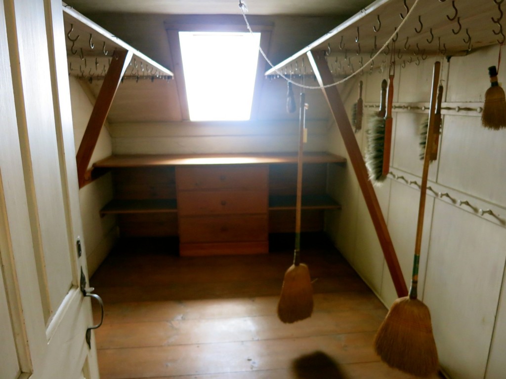 Communal Closet, Canterbury Shaker Village