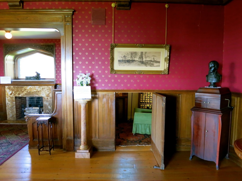 Secret Room, Castle in the Clouds, NH