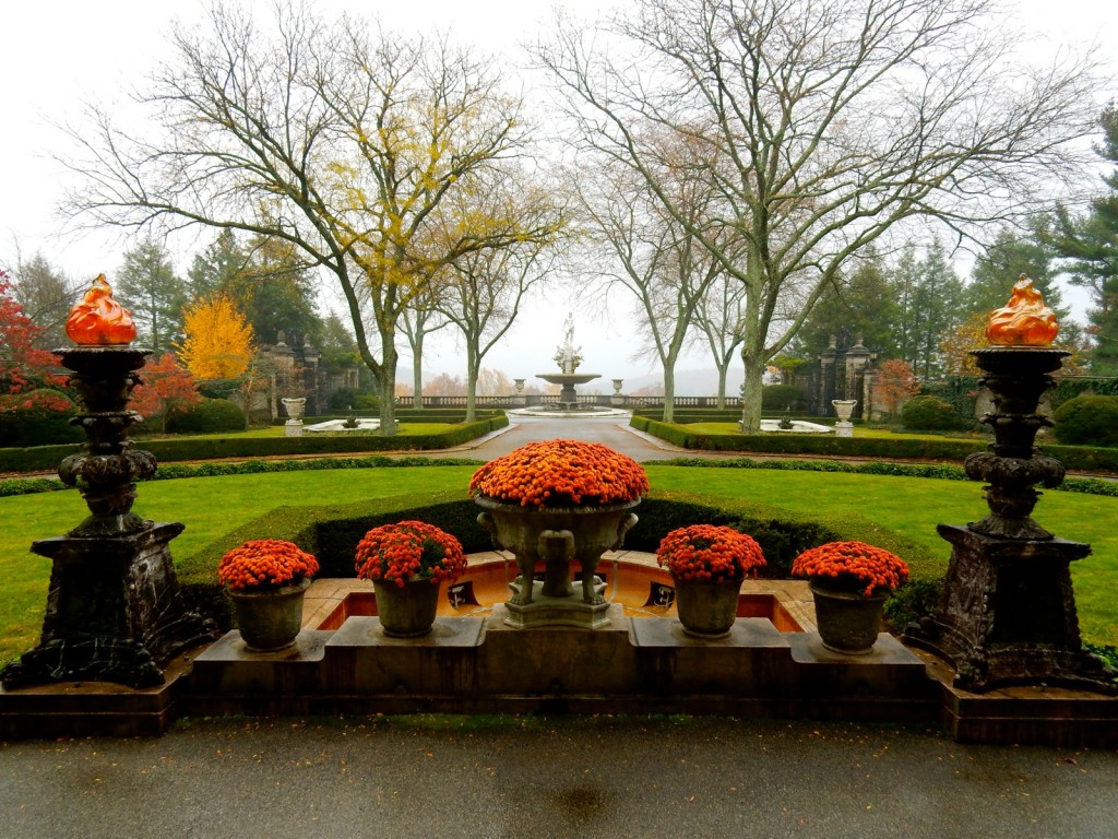 Kykuit view from front door, Tarrytown NY