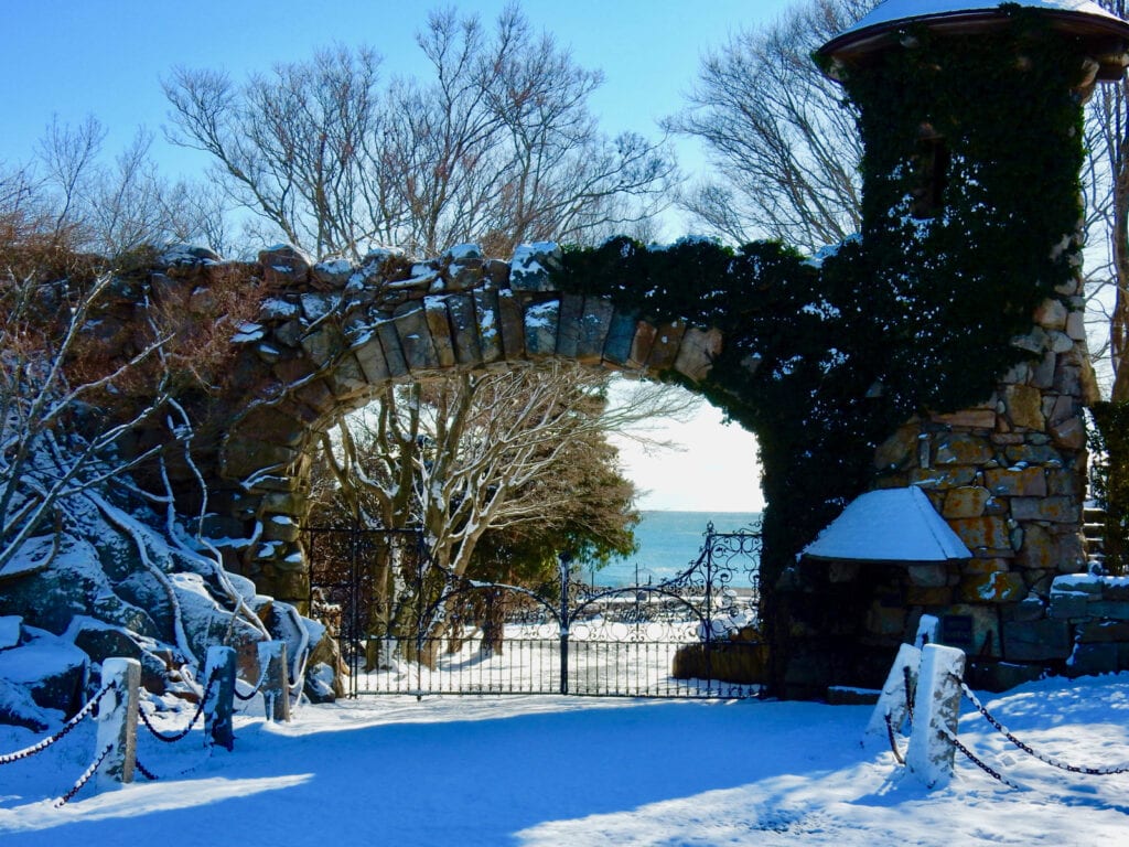 Mansion on Ocean Rd. Narragansset RI Winter