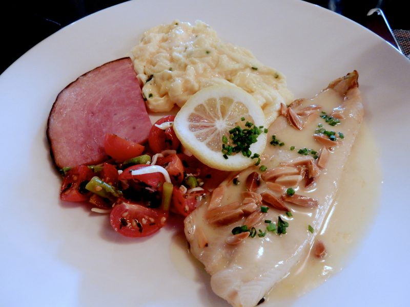 Gourmet Breakfast, Rabbit Hill Inn, VT