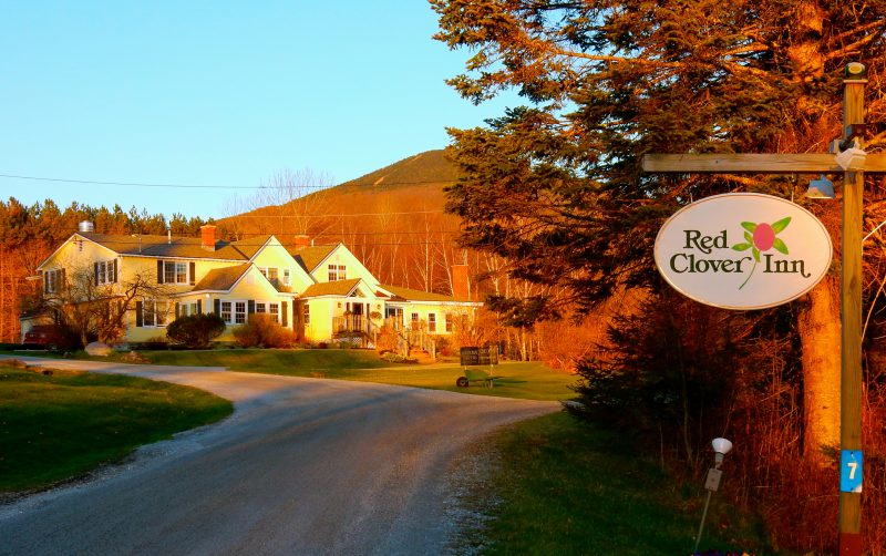 Red Clover Inn exterior, Mendon VT