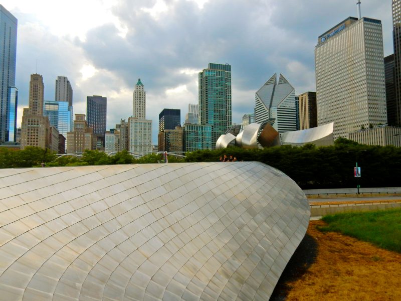 frank-gehry-bridge-pritzker-pavillion-and-downtown-chicago