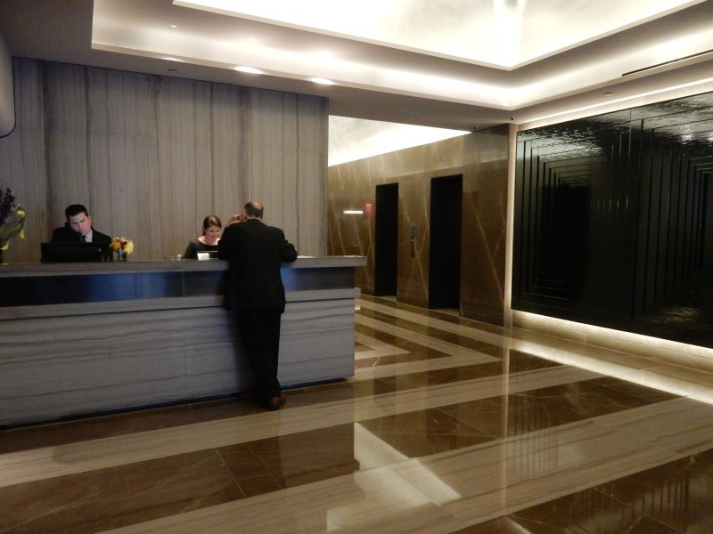 knickerbocker-hotel-lobby-nyc
