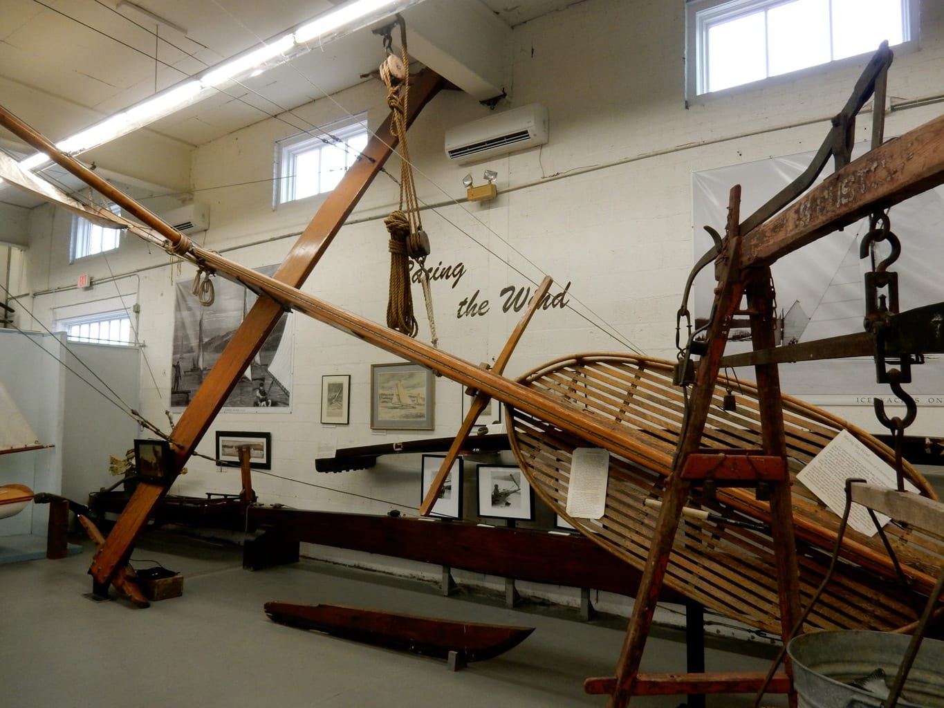 ice-boats-hudson-maritime-museum-kingston-ny