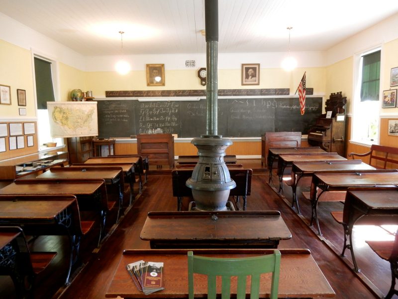 one-room-schoolhouse-pa-german-cultural-center-kutztown-pa