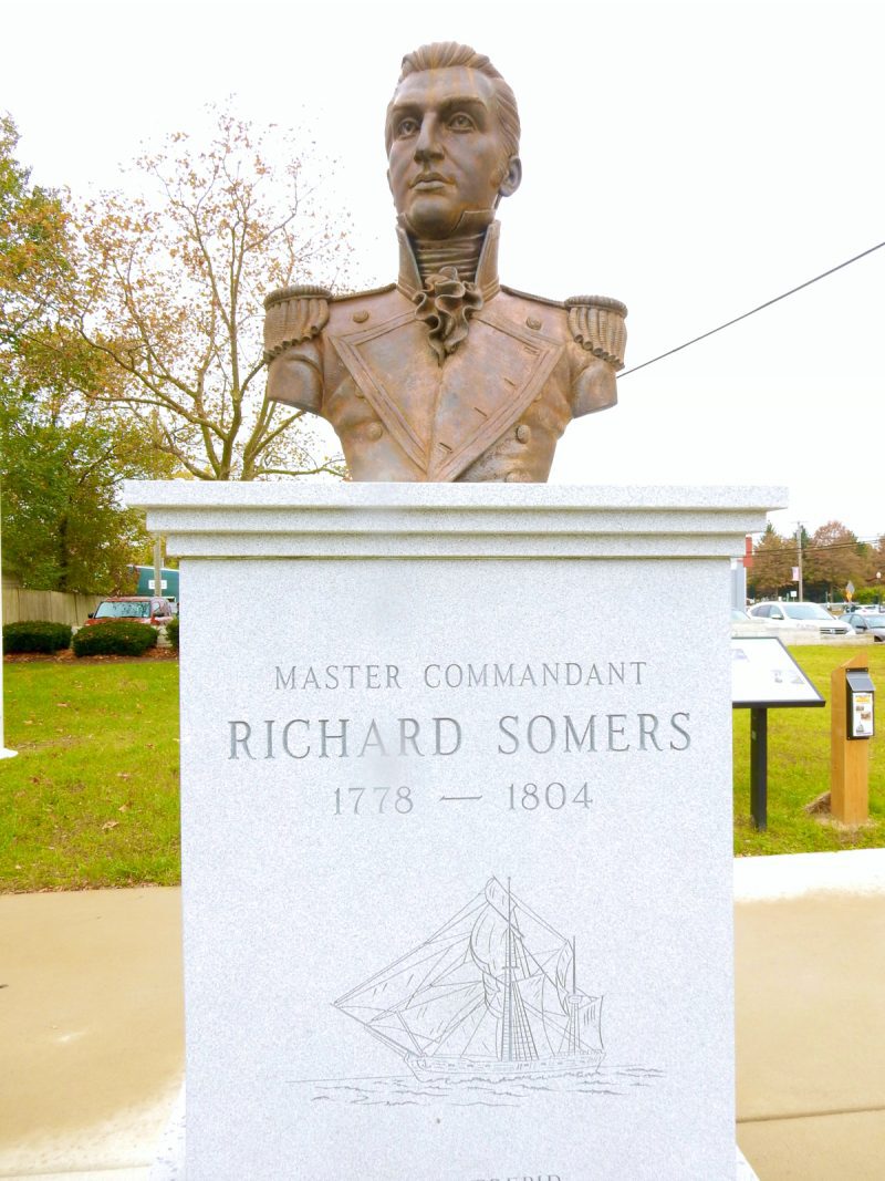 bust-of-richard-somers-somers-point-nj