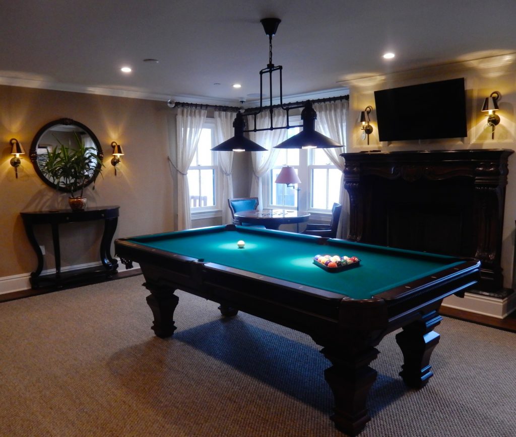 Billiards at Tall Tales, Saybrook Point Inn and Spa, Saybrook Point, CT