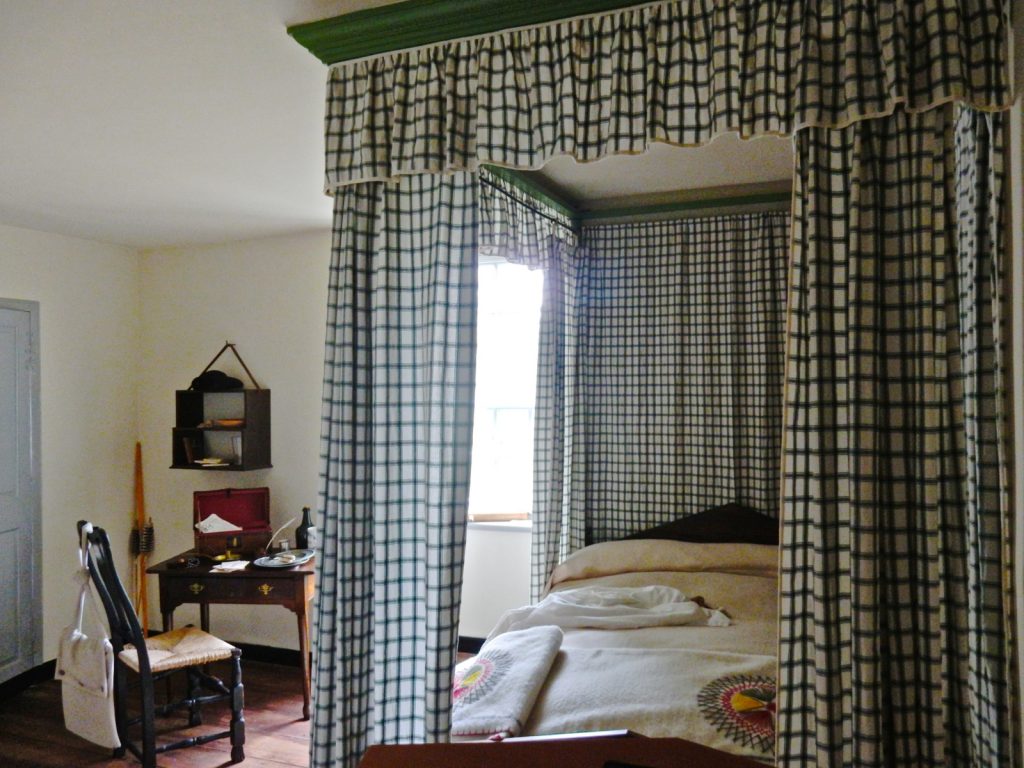 Room with Tester Bed Frame, Pemberton Hall, Salisbury MD