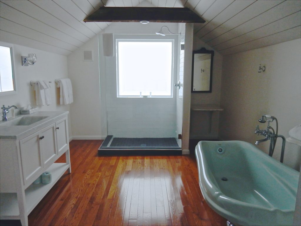 Bathroom, Silver Birches Resort, Hawley PA