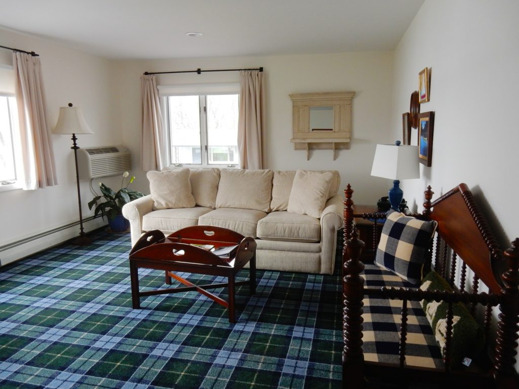 Sitting Room in Suite, Silver Birches Resort, Hawley PA