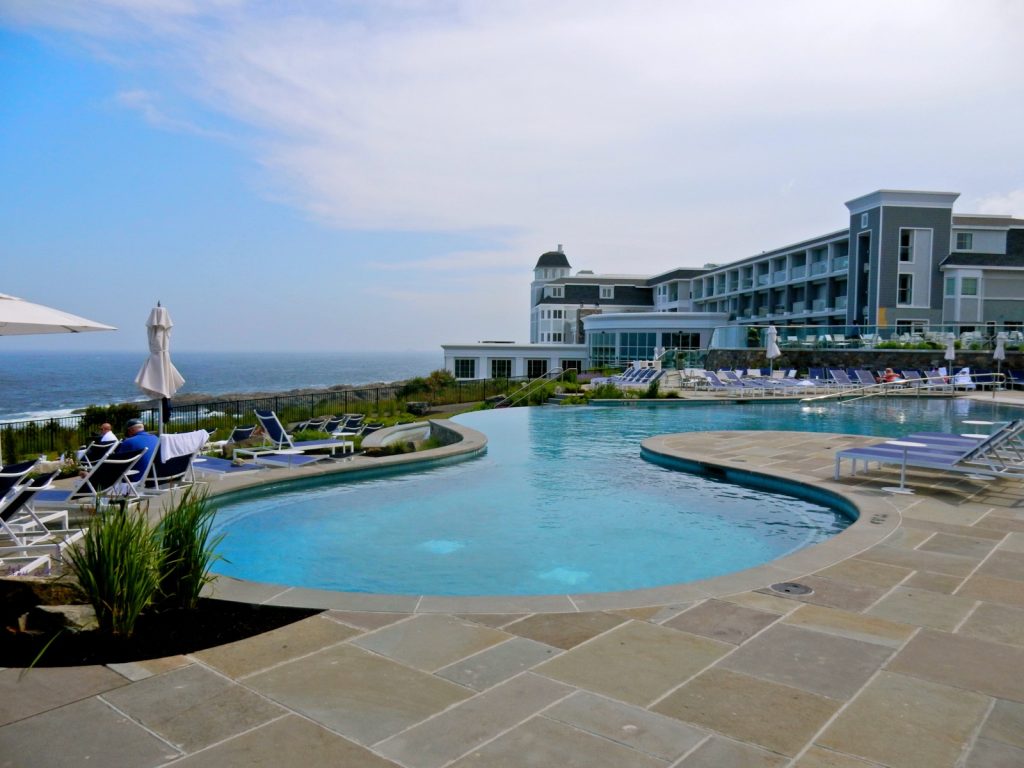 Outdoor Pool Cliff House ME