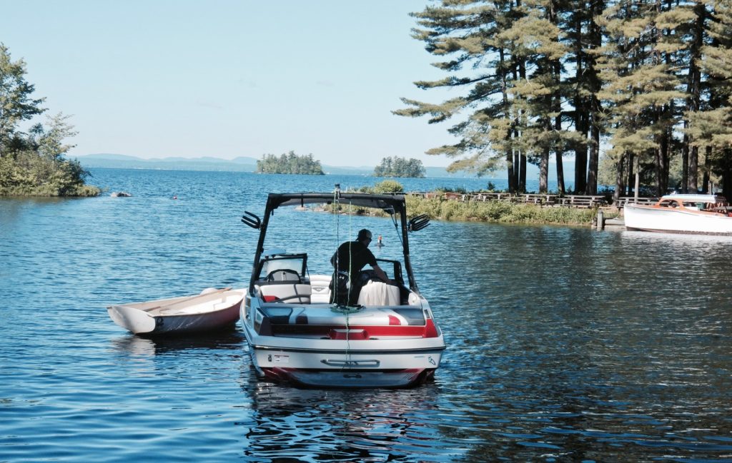 Sebago Lake Boating from Migis Lodge