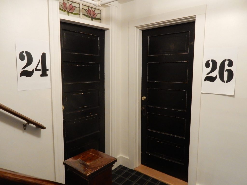 Guest Room Doors Higgins Beach Inn