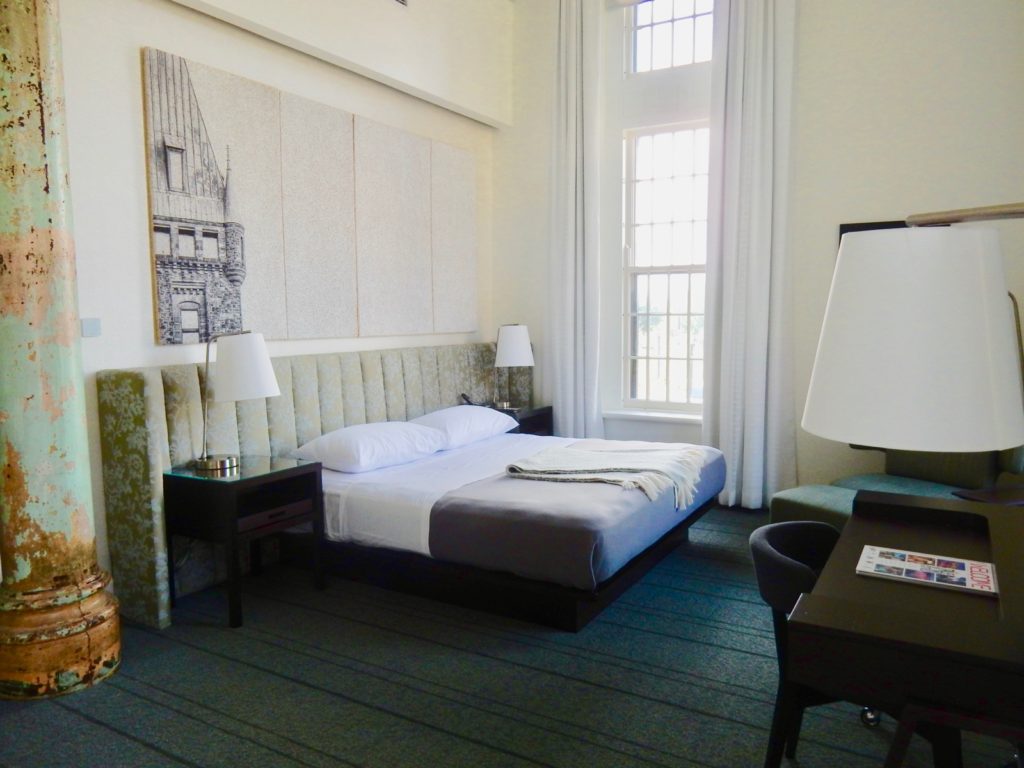 Guest Room Hotel Henry Buffalo NY