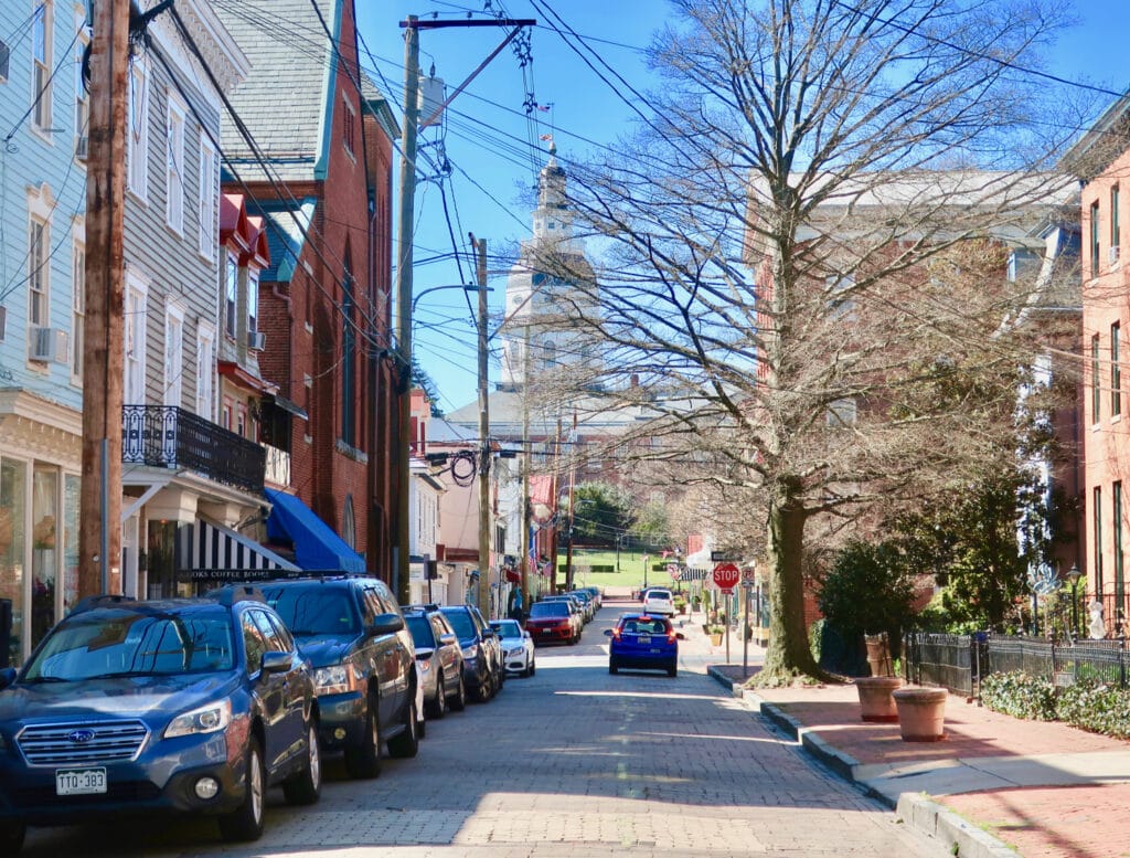 View up Maryland St to Maryland State House Annapolis