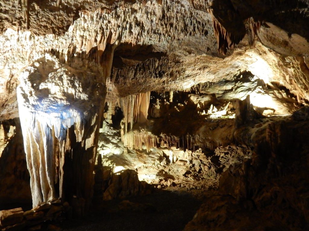 Grand Caverns Grottoes VA