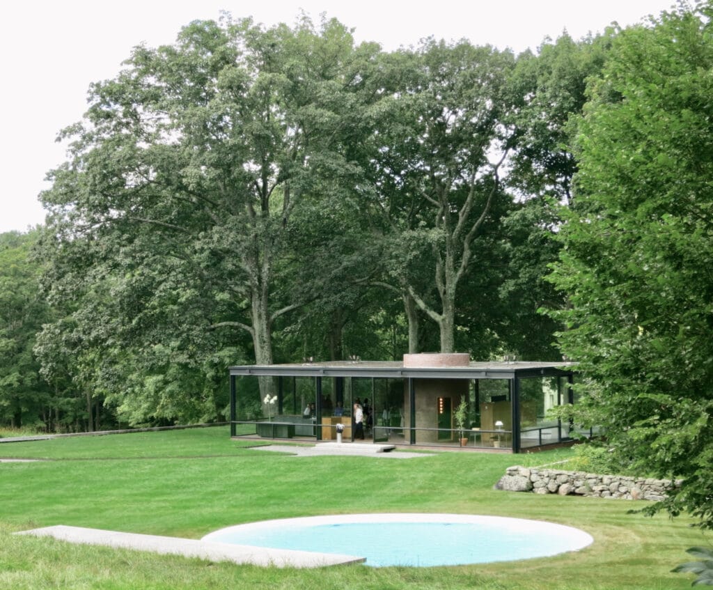 Philip Johnson Glass House New Canaan CT