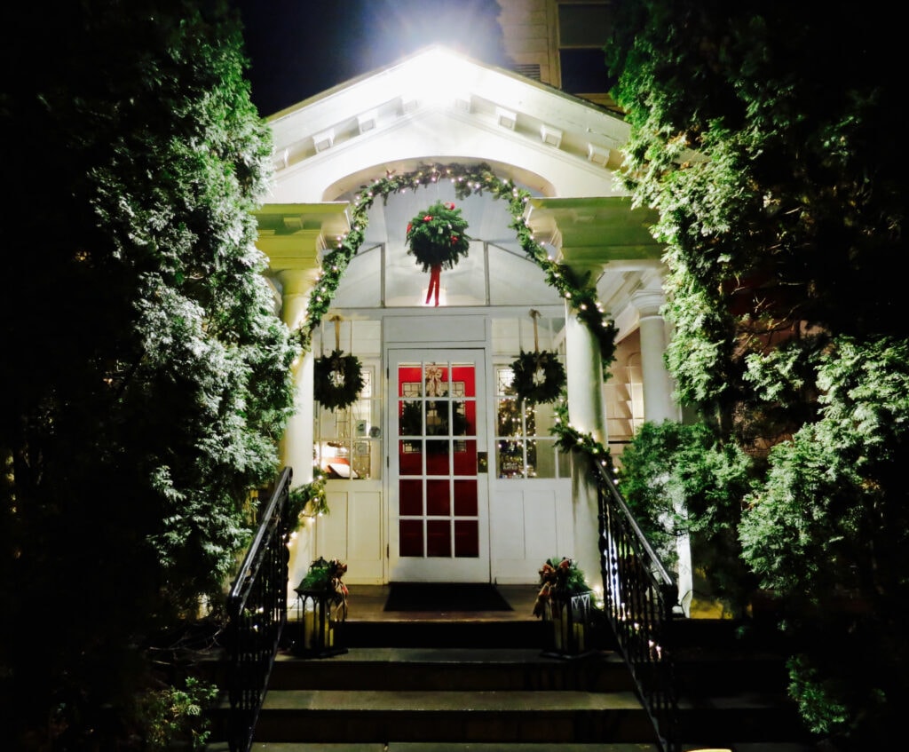 Entrance to Roger Sherman Inn New Canaan CT