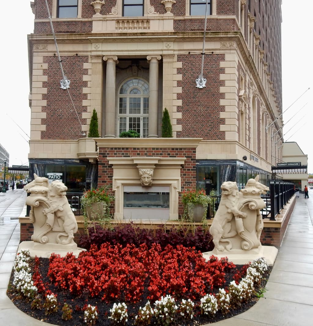 Exterior of Syracuse NY Marriott