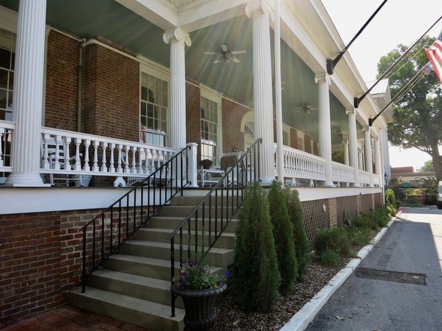 The Martha Hotel Veranda