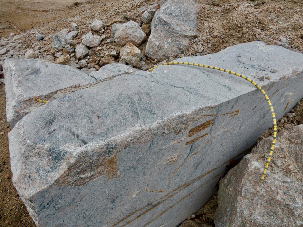 Diamond Enhanced Stone Cutting Wire on Granite Block