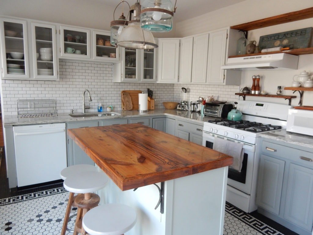 3-bedroom rental above Emerge Gallery Saugerties NY