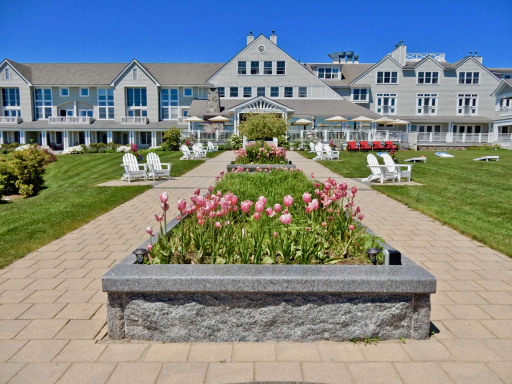 Inn By the Sea Backyard Cape Elizabeth ME