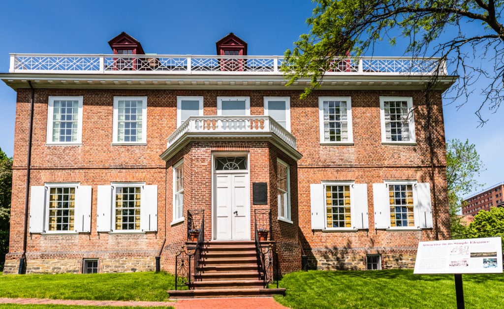 Schuyler Mansion front exterior.