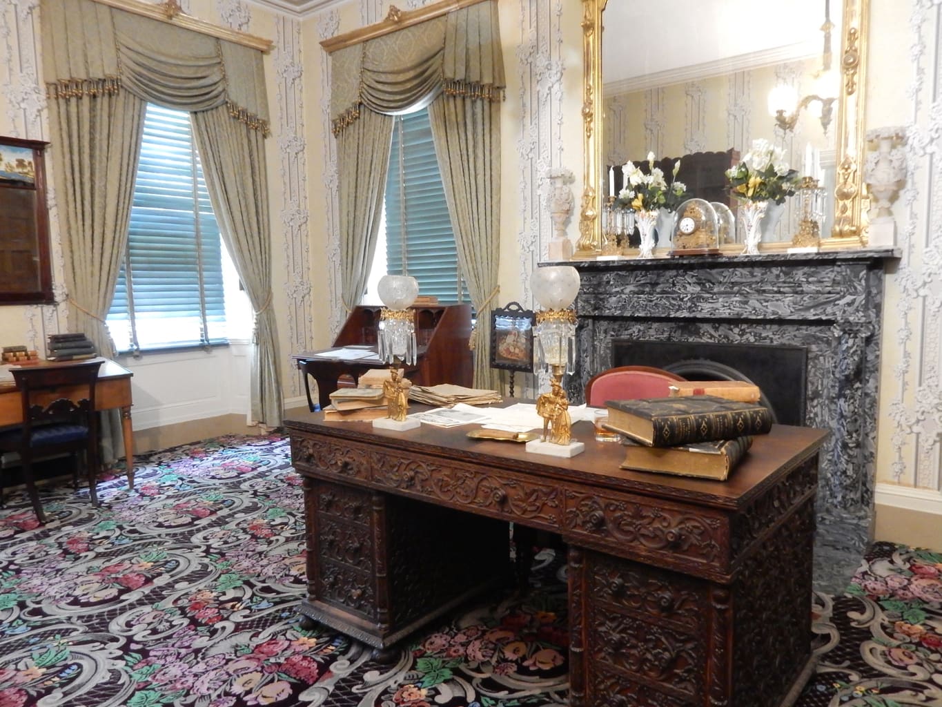 Lancaster Pa Arts Crafts Theater Getaway Mavens