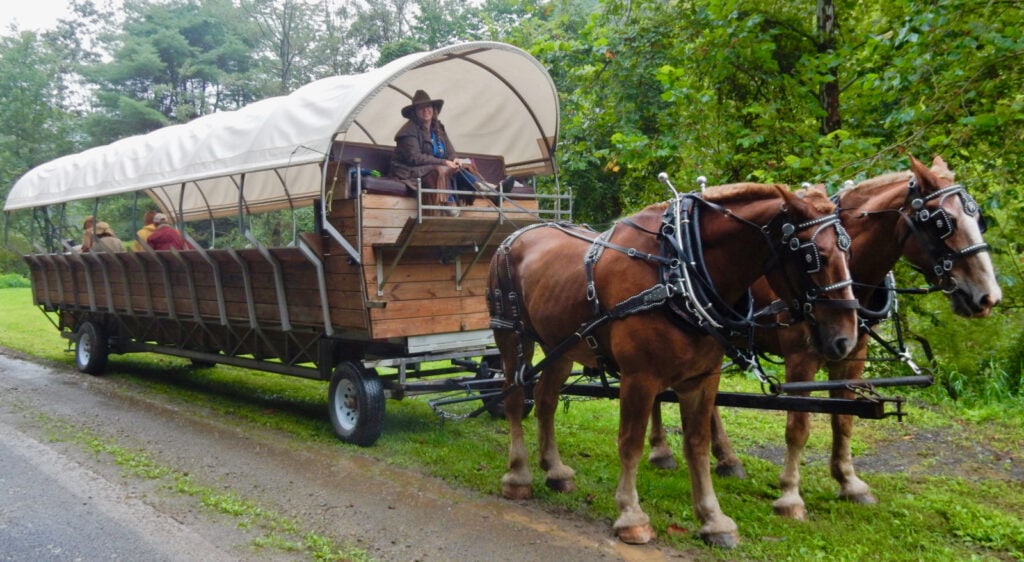 Ole Covered Wagon Tours PA Grand Canyon