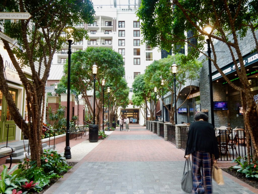 Interior Walkway Gaylord National Harbor MD