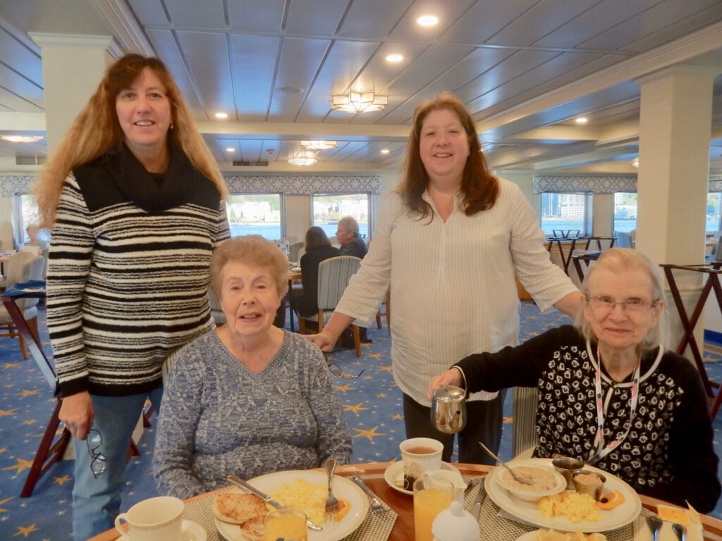 American Cruise Line Guests 